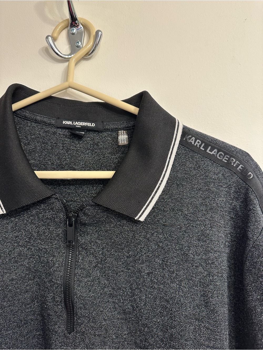 Karl Lagerfeld Paris Men’s XL Half Zip Polo Shirt Gray Designer Short Sleeve - Picture 4 of 9